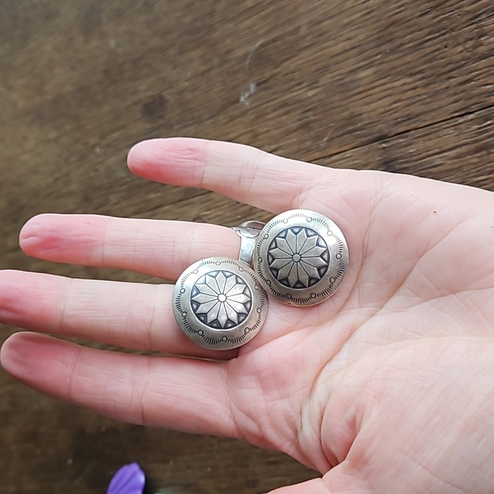 Concho button covers - Picture 4 of 7
